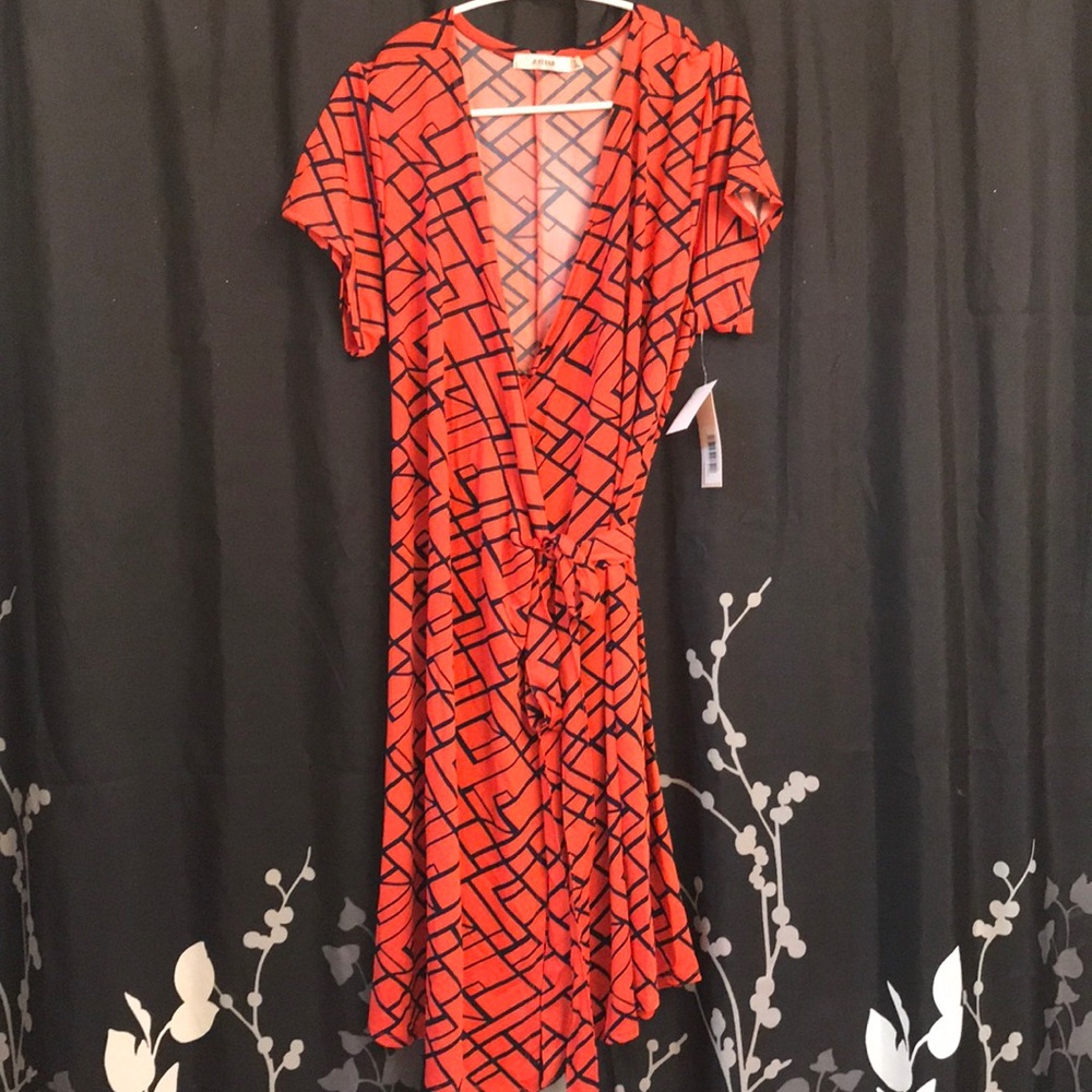 BRAND NEW... Dress